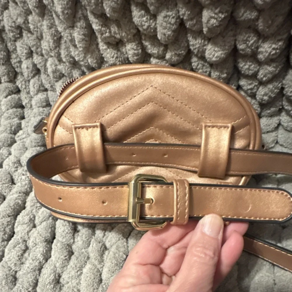 Badiya Gold Quilted Faux Leather Waist Pack Adjustable Strap 2 Pockets